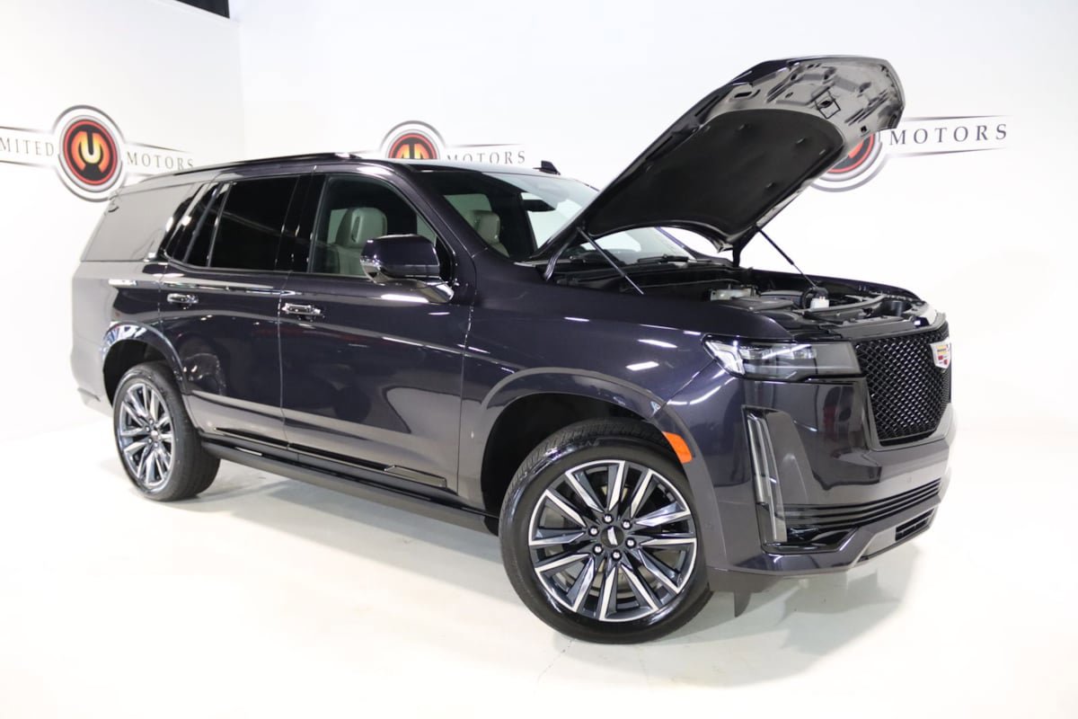 Used 2024 Cadillac Escalade Sport w/ Touring Package image 37