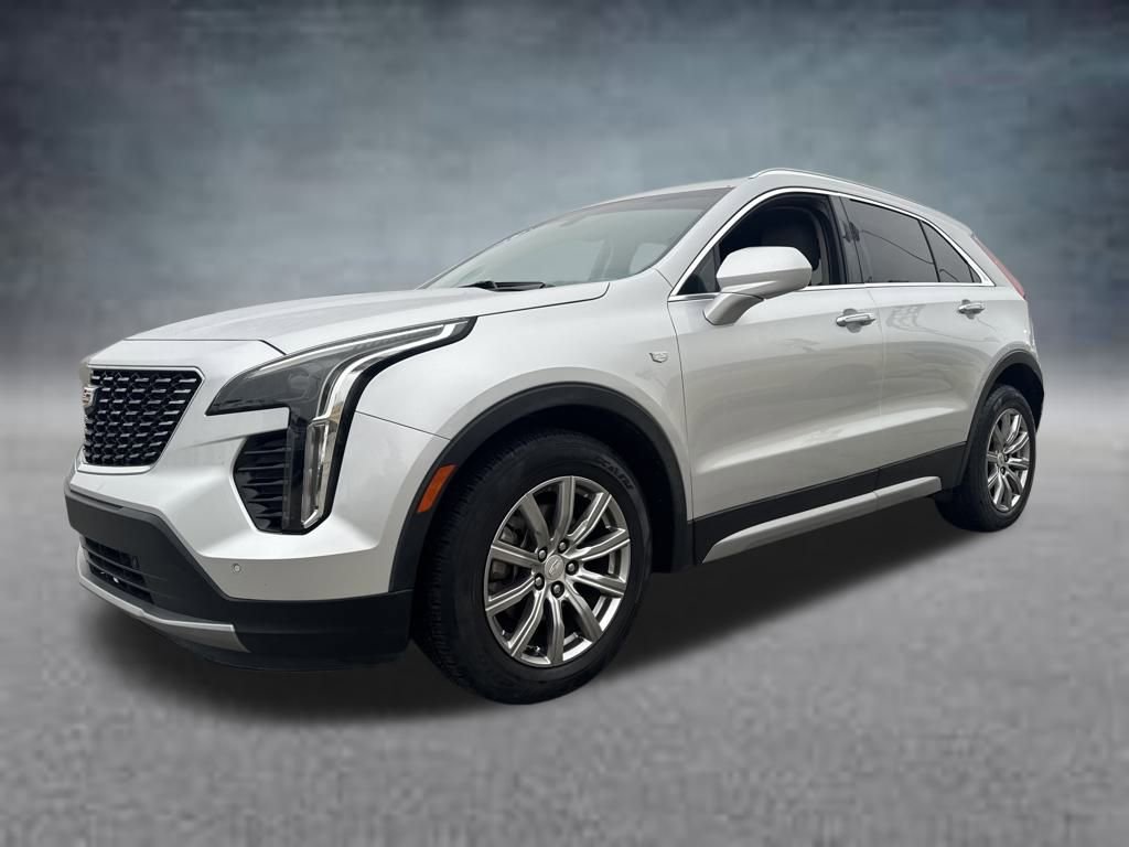 Used 2019 Cadillac XT4 Premium Luxury w/ Cold Weather Package image 4