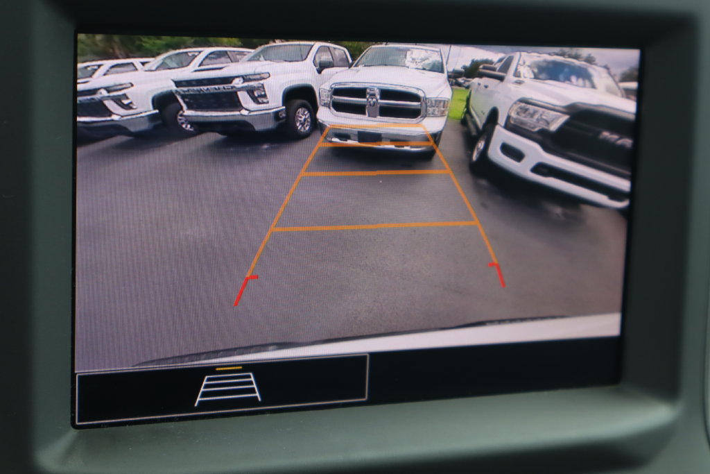 Certified 2025 Chevrolet Silverado 1500 W/T AWD/4WD image 16