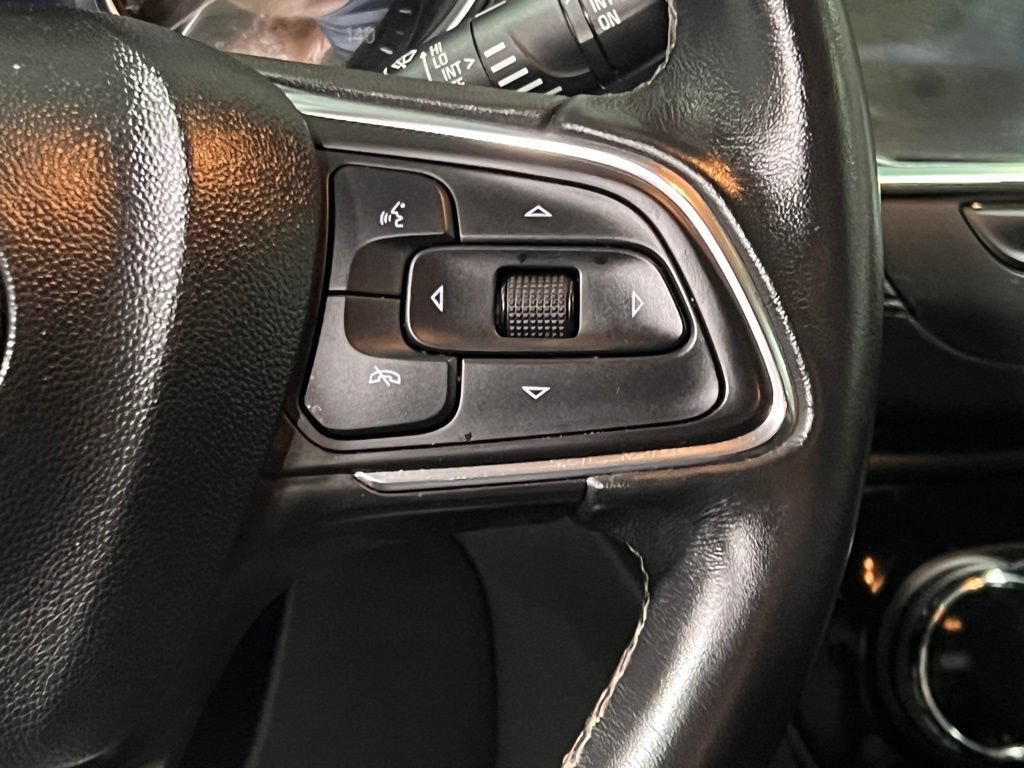 Used 2023 Buick Encore GX Preferred w/ Cold Weather Comfort Package AWD/4WD image 28