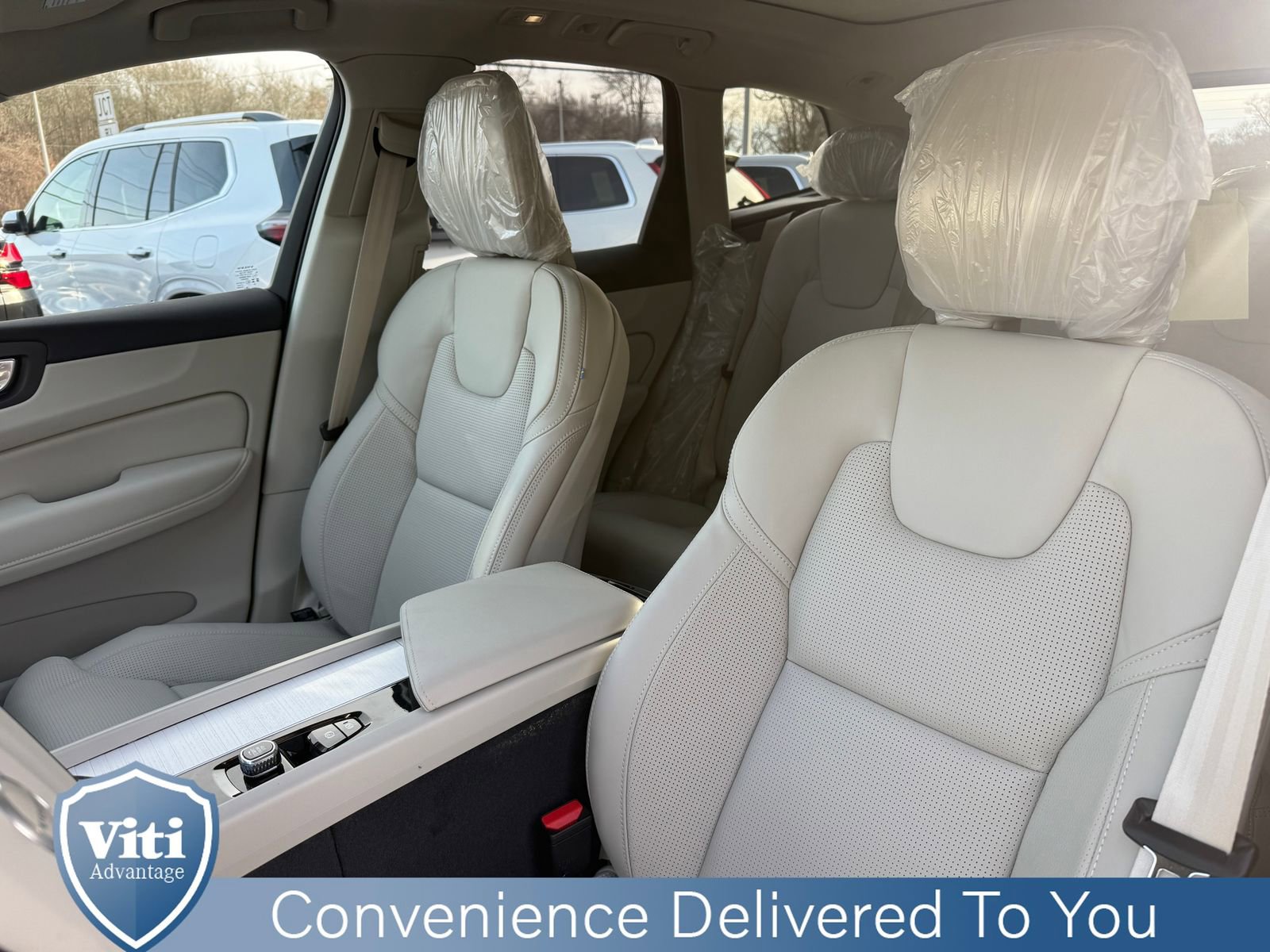 New 2026 Volvo XC60 B5 Ultra w/ Protection Package Premier AWD/4WD image 12
