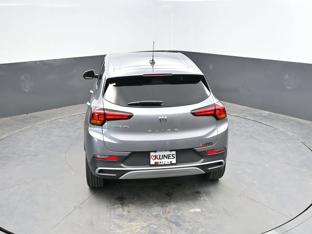 Used 2025 Buick Encore GX Preferred AWD/4WD image 34