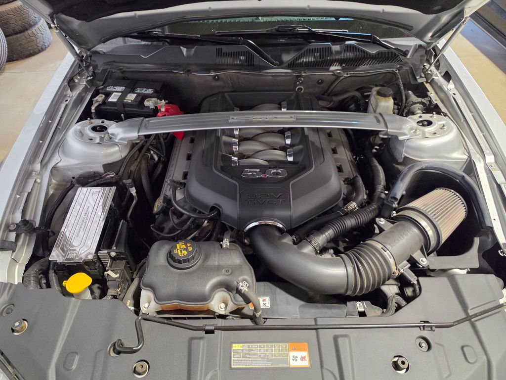 Used 2014 Ford Mustang GT Premium w/ Electronics Package RWD image 9