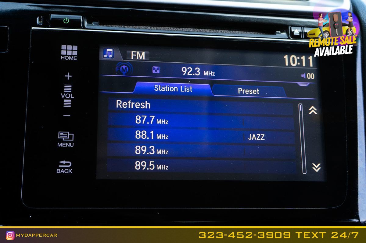 Used 2017 Honda Fit EX image 28