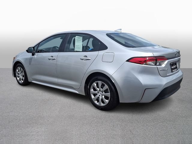 Used 2025 Toyota Corolla LE FWD image 6