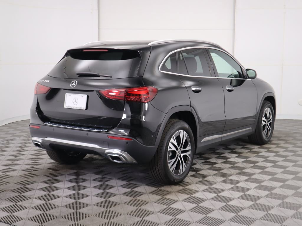 Certified 2025 Mercedes-Benz GLA 250 image 5