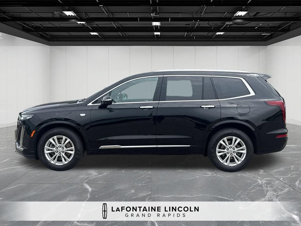 Used 2021 Cadillac XT6 Luxury w/ LPO, Floor Liner Package FWD image 2