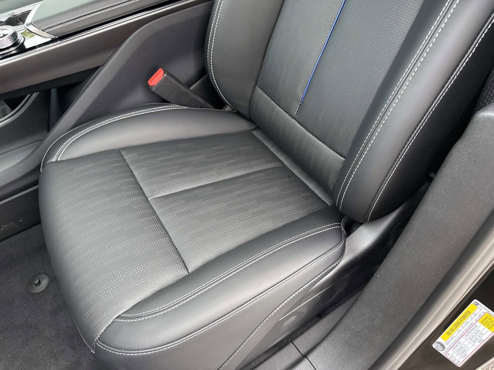 New 2026 Cadillac Lyriq V w/ LPO, Floor Liner Package image 21