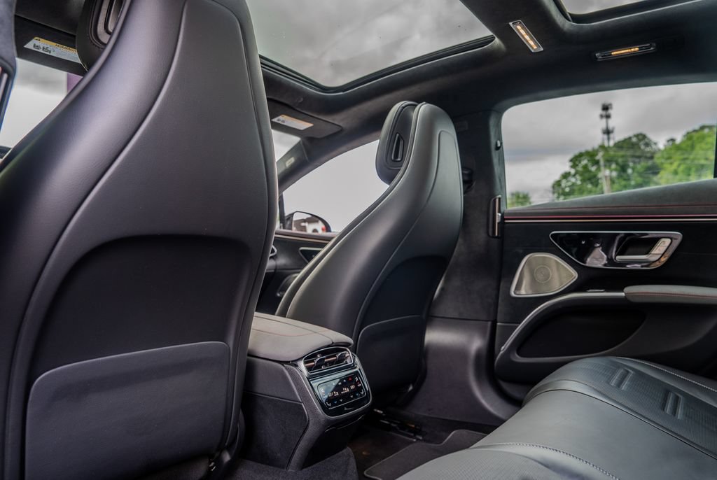 Used 2022 Mercedes-Benz EQS AMG 4MATIC image 18