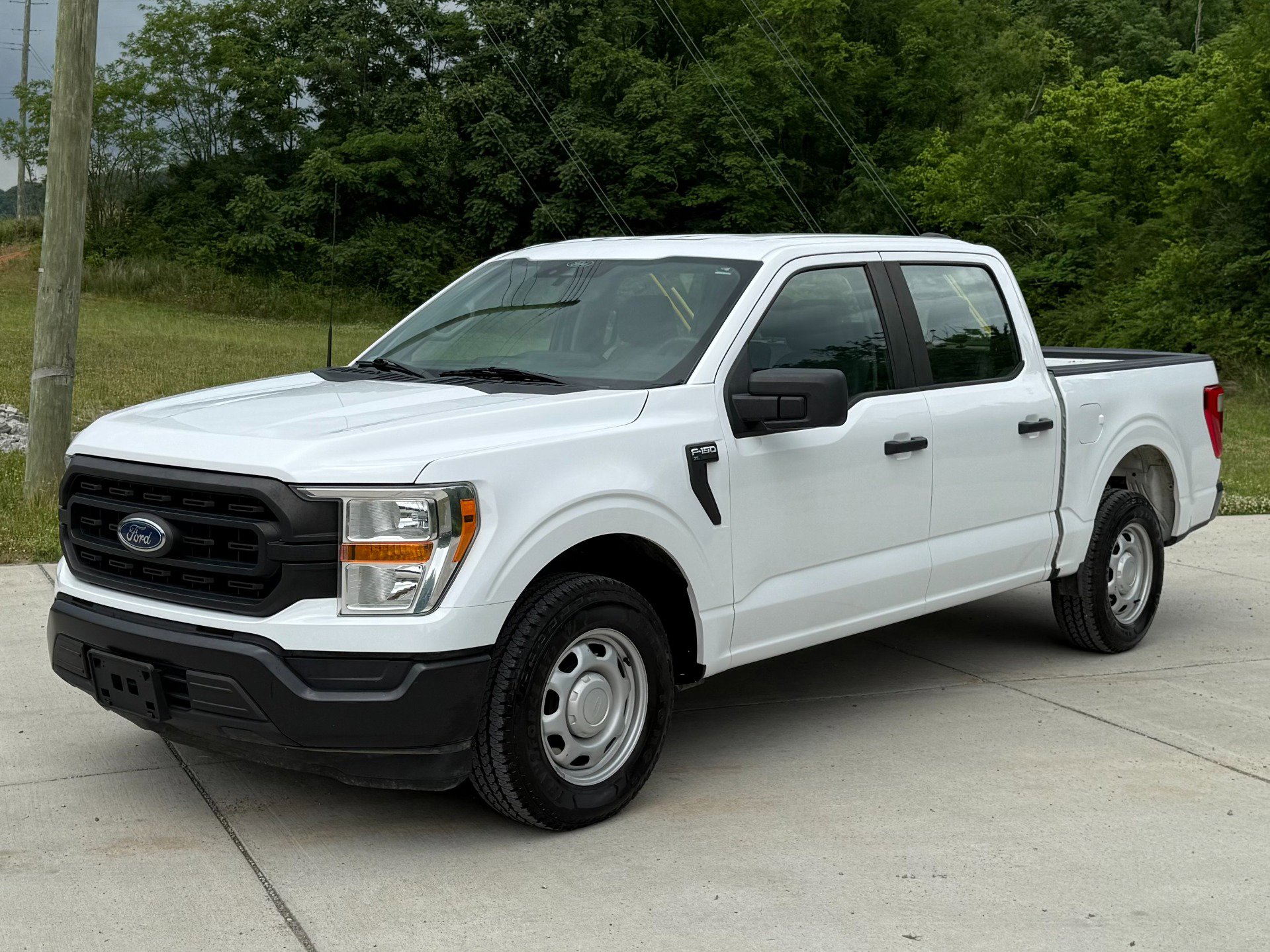 Used 2021 Ford F150 XL w/ Equipment Group 101A High RWD image 2