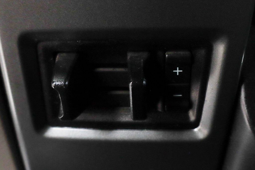 Used 2021 Ford F350 XLT image 35