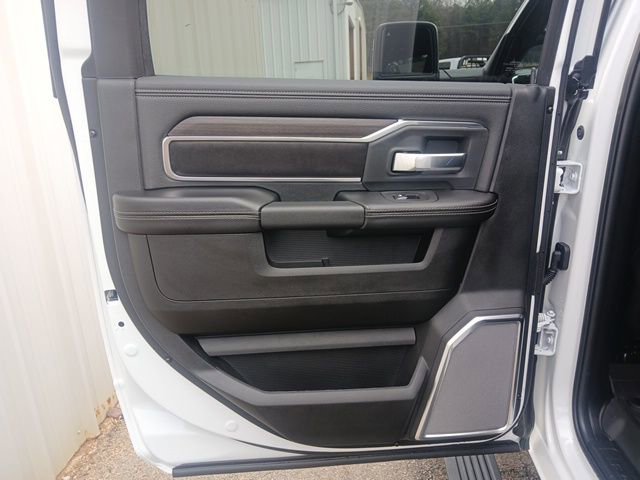 New 2026 RAM 2500 Laramie AWD/4WD image 28