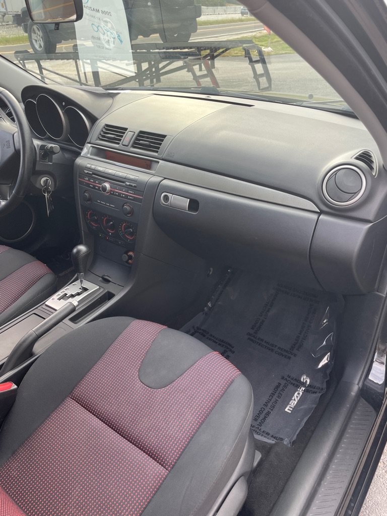 Used 2006 MAZDA MAZDA3 s FWD image 20
