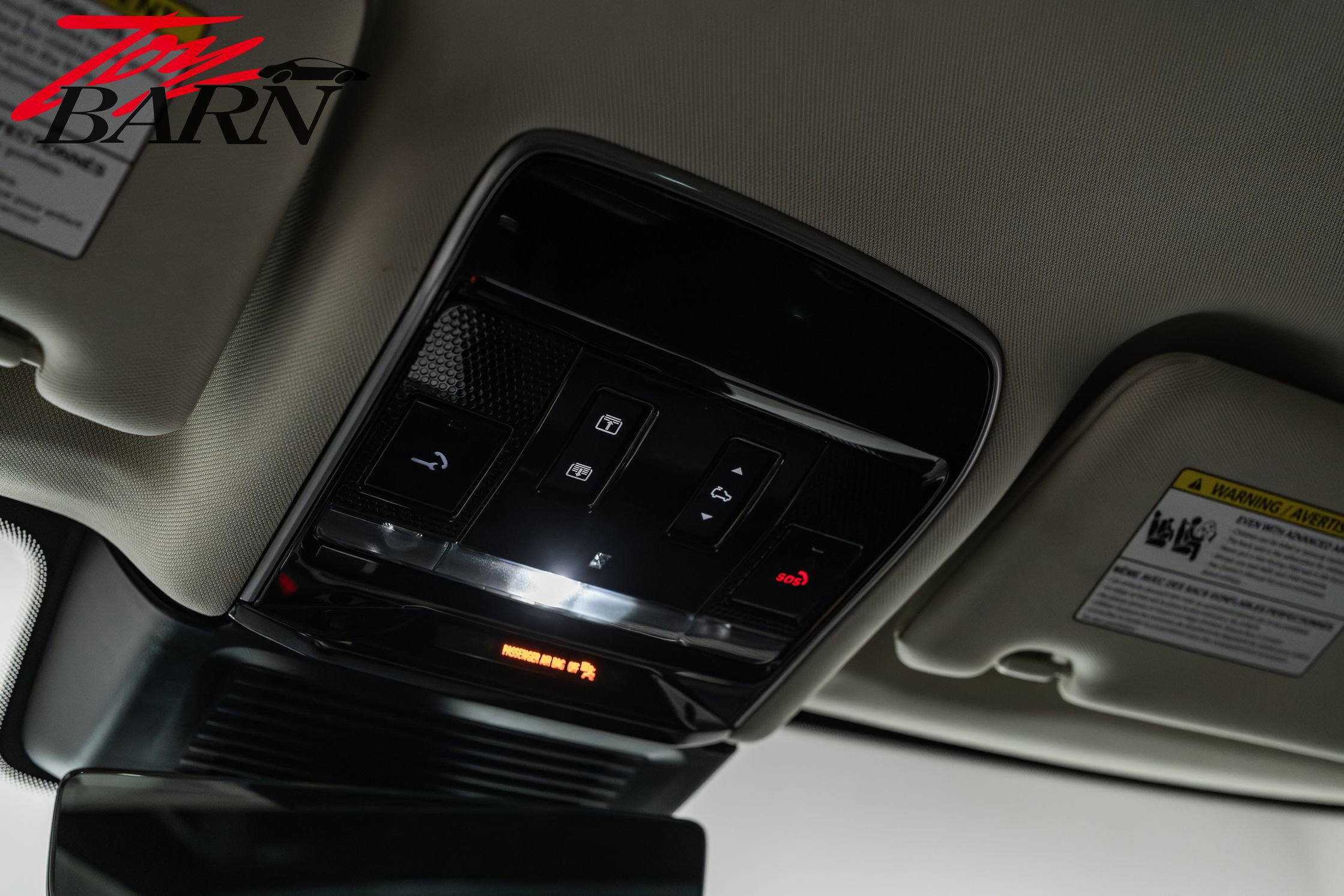 Used 2024 Land Rover Range Rover SE image 36