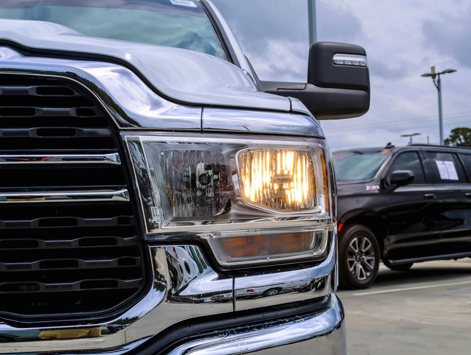 Used 2024 RAM 2500 Big Horn w/ Off Road Package image 5