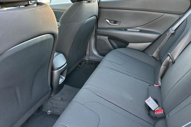 New 2026 Hyundai Elantra Blue image 9