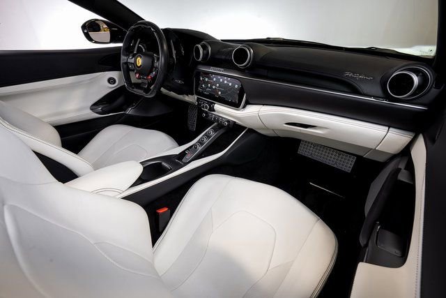 Certified 2019 Ferrari Portofino image 54
