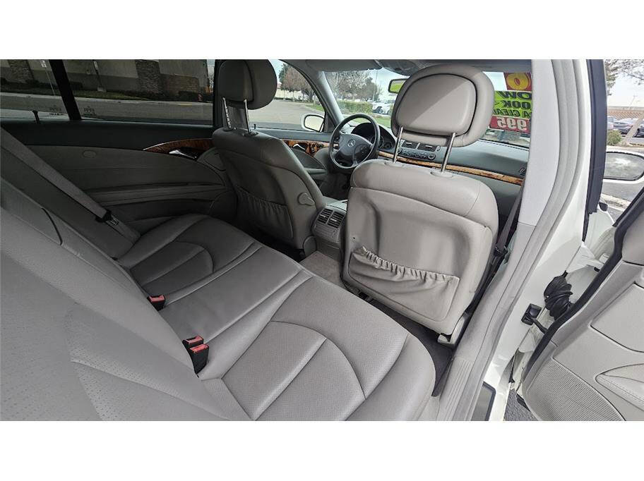 Used 2006 Mercedes-Benz E 350 Sedan image 13