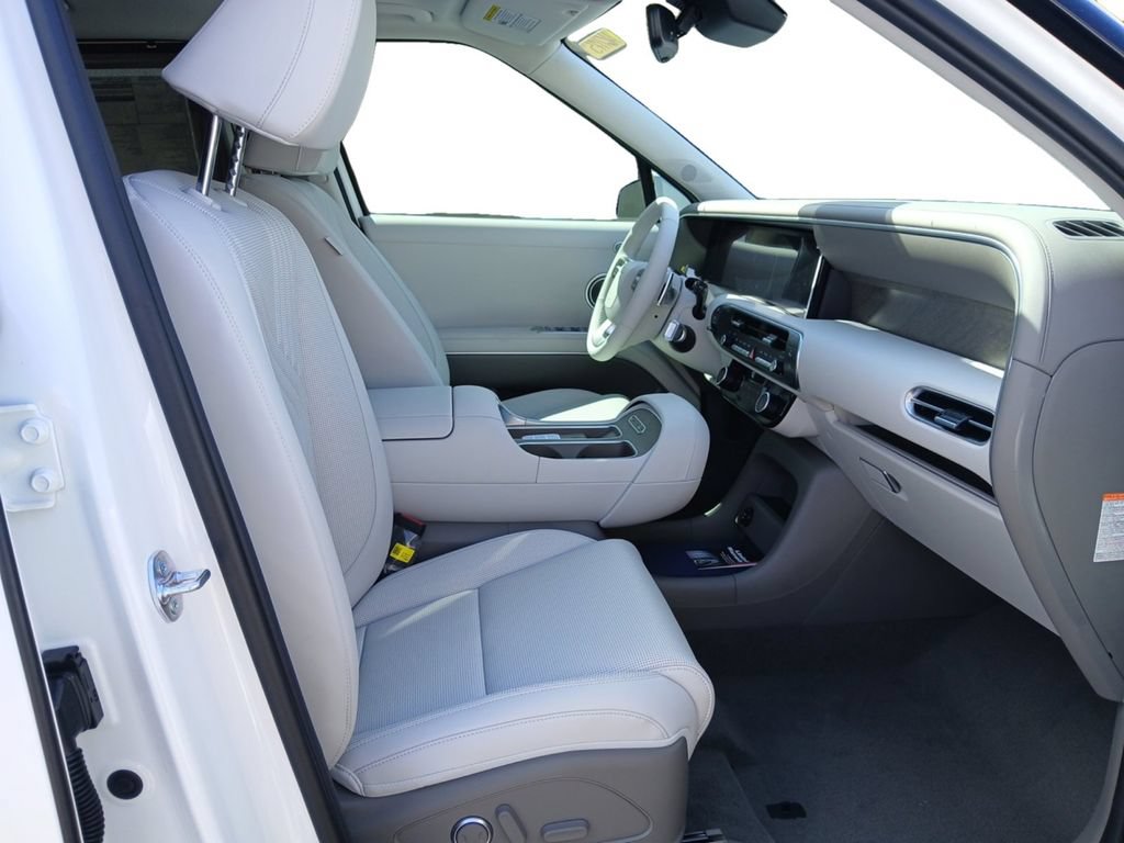 New 2026 Hyundai Palisade SEL Premium FWD image 16