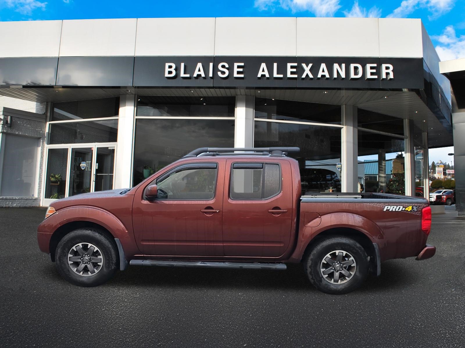 Used 2016 Nissan Frontier PRO-4X w/ Pro-4x Luxury Package AWD/4WD image 8