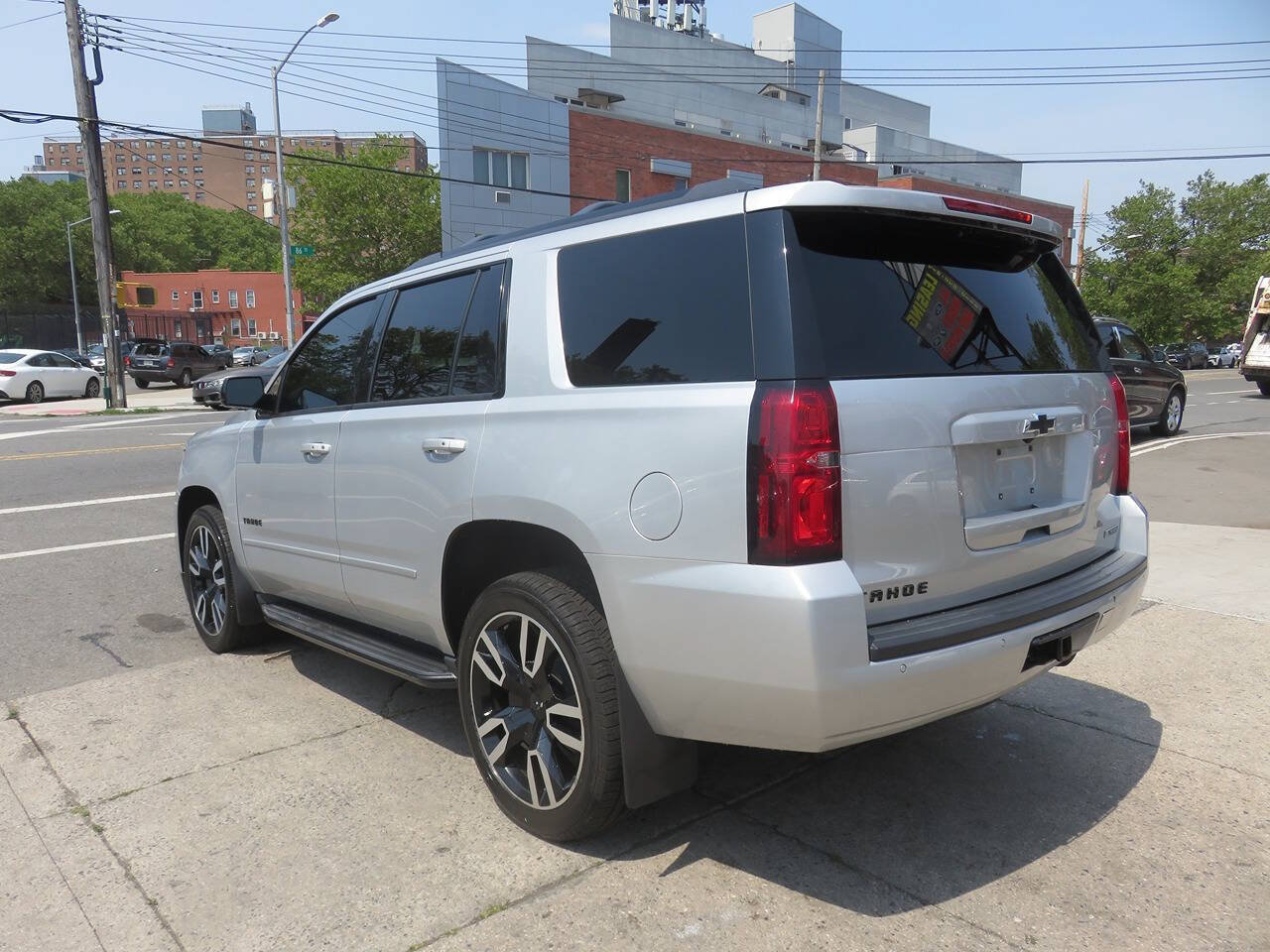 Used 2018 Chevrolet Tahoe Premier AWD/4WD image 5