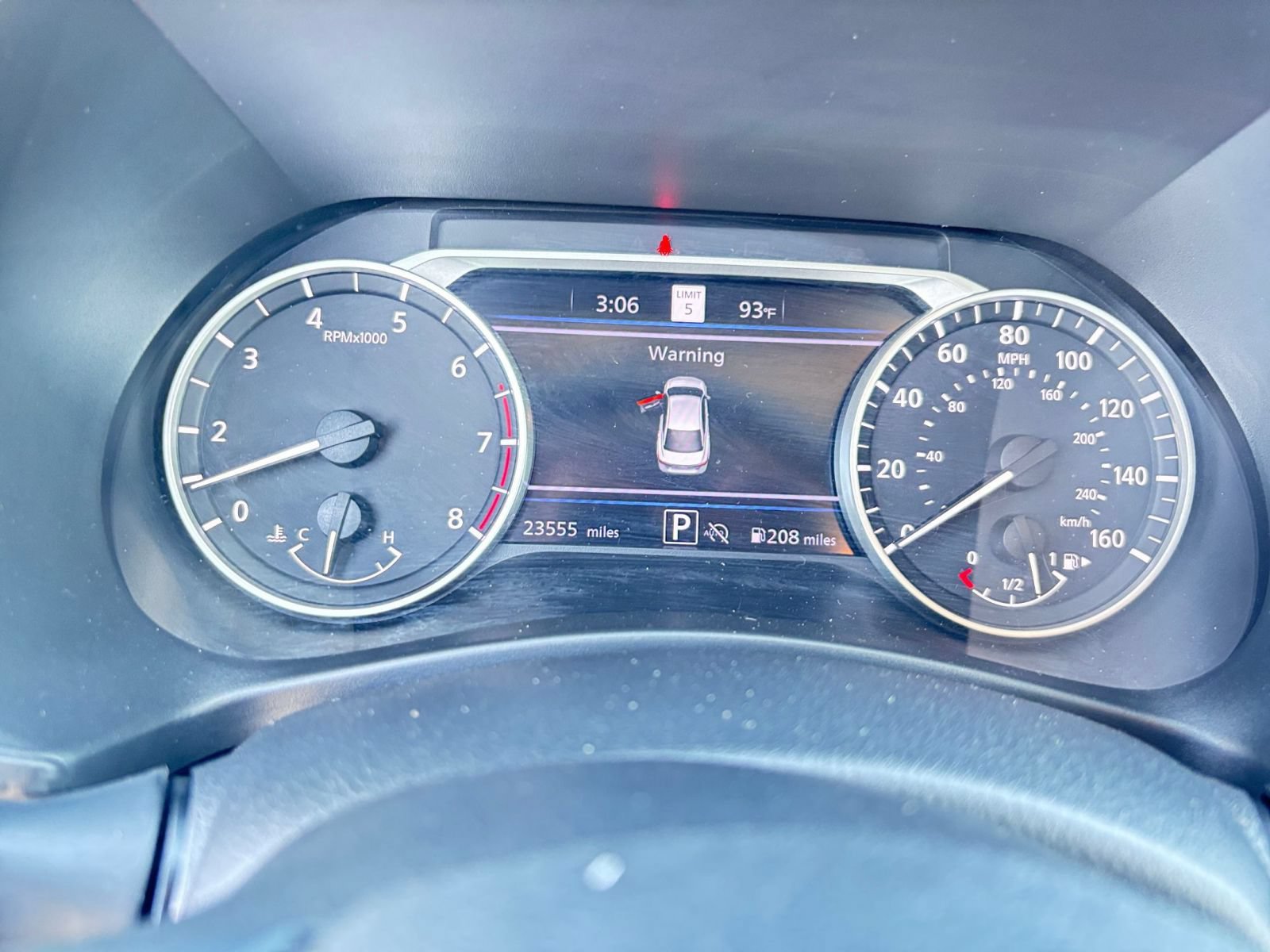 Used 2025 Nissan Sentra SV FWD image 38