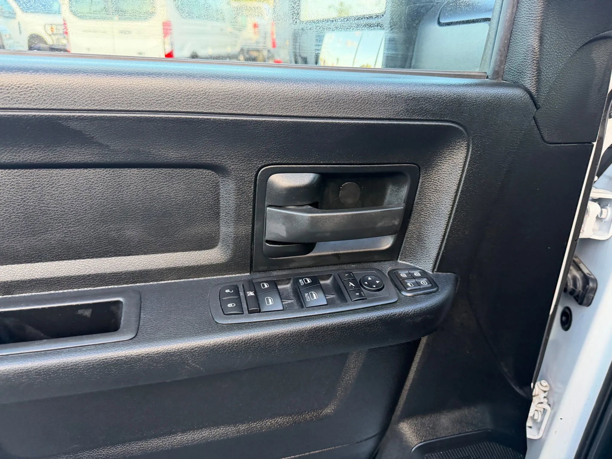 Used 2023 RAM 3500 Tradesman w/ Convenience Group AWD/4WD image 12