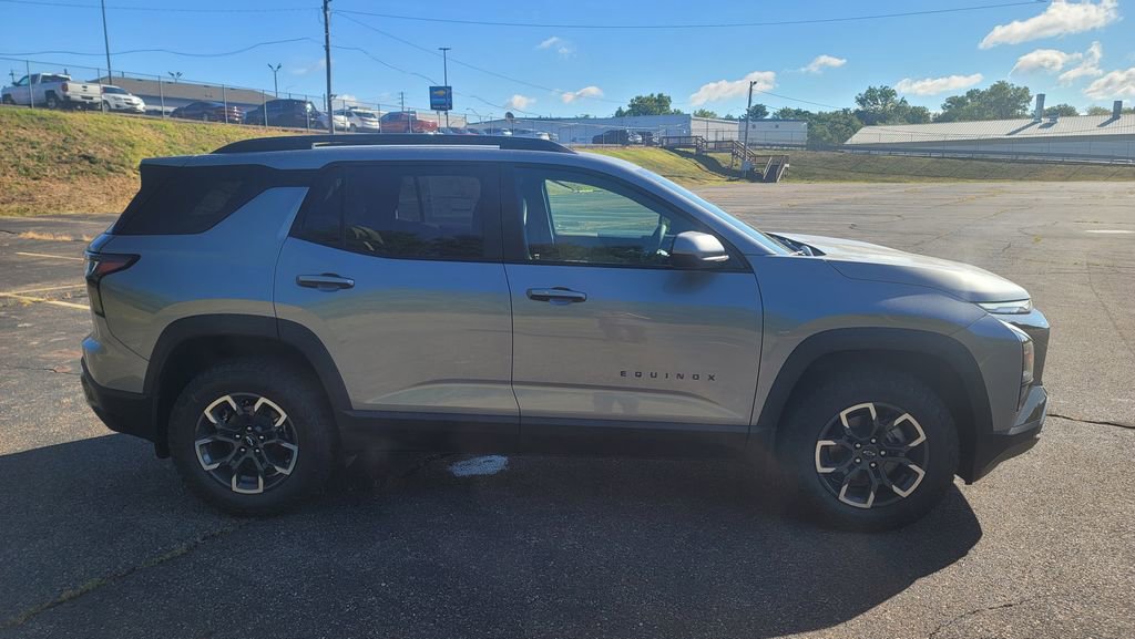 New 2026 Chevrolet Equinox ACTIV w/ Convenience Package III image 14