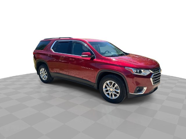 Used 2019 Chevrolet Traverse LT w/ LPO, Floor Liner Package AWD/4WD image 2