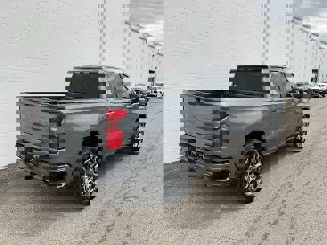 Used 2021 Chevrolet Silverado 1500 RST w/ Z71 Off-Road Package image 4