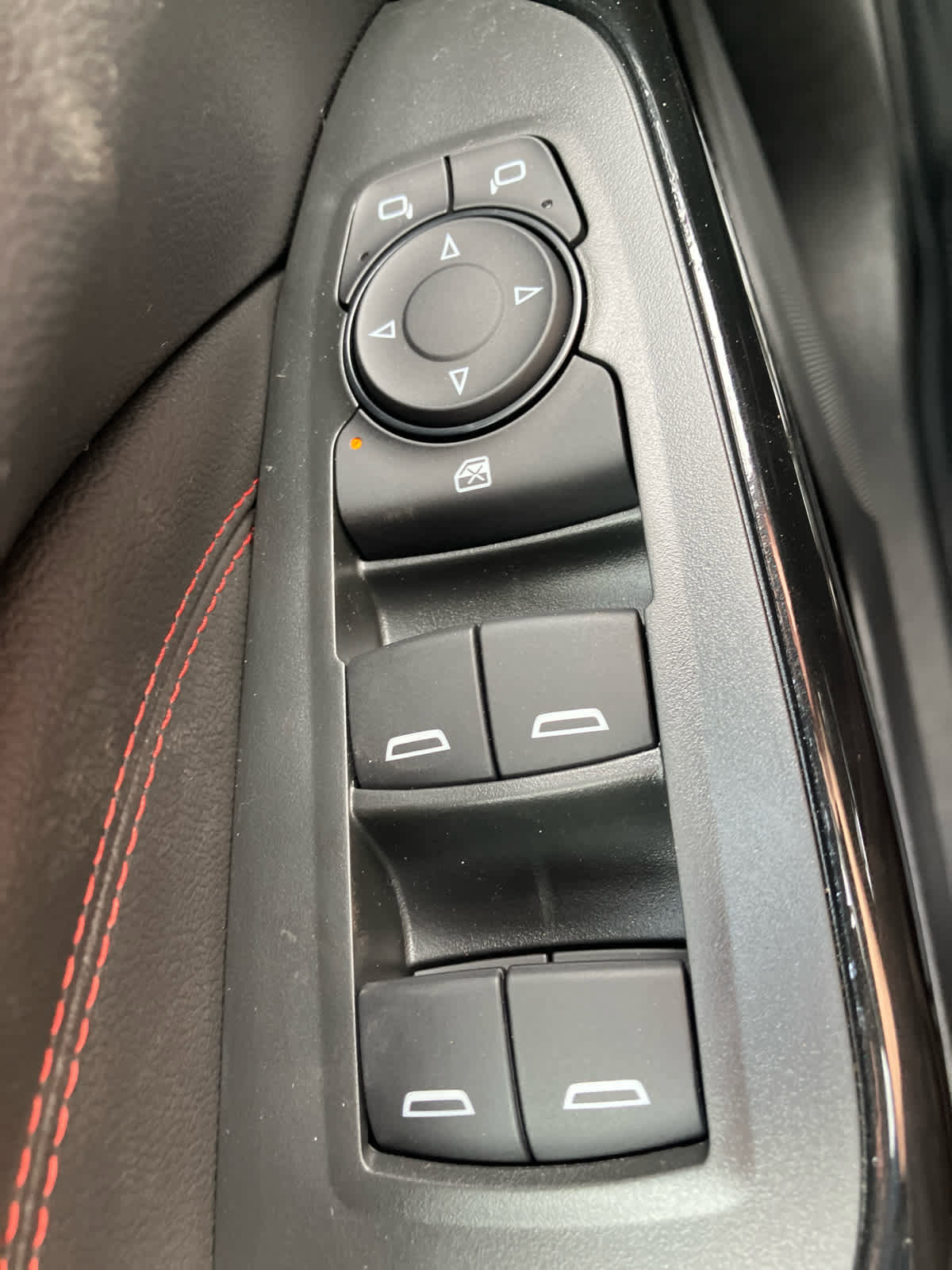 New 2026 Chevrolet Trax RS w/ Driver Confidence Package image 13