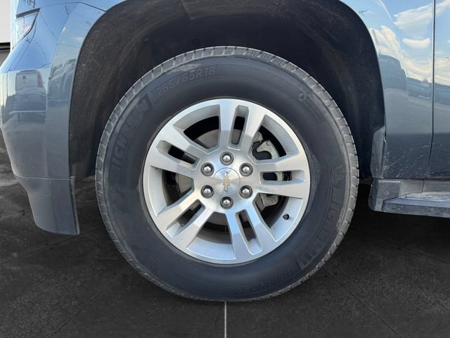 Certified 2019 Chevrolet Suburban LS w/ Enhanced Driver Alert Package RWD image 9