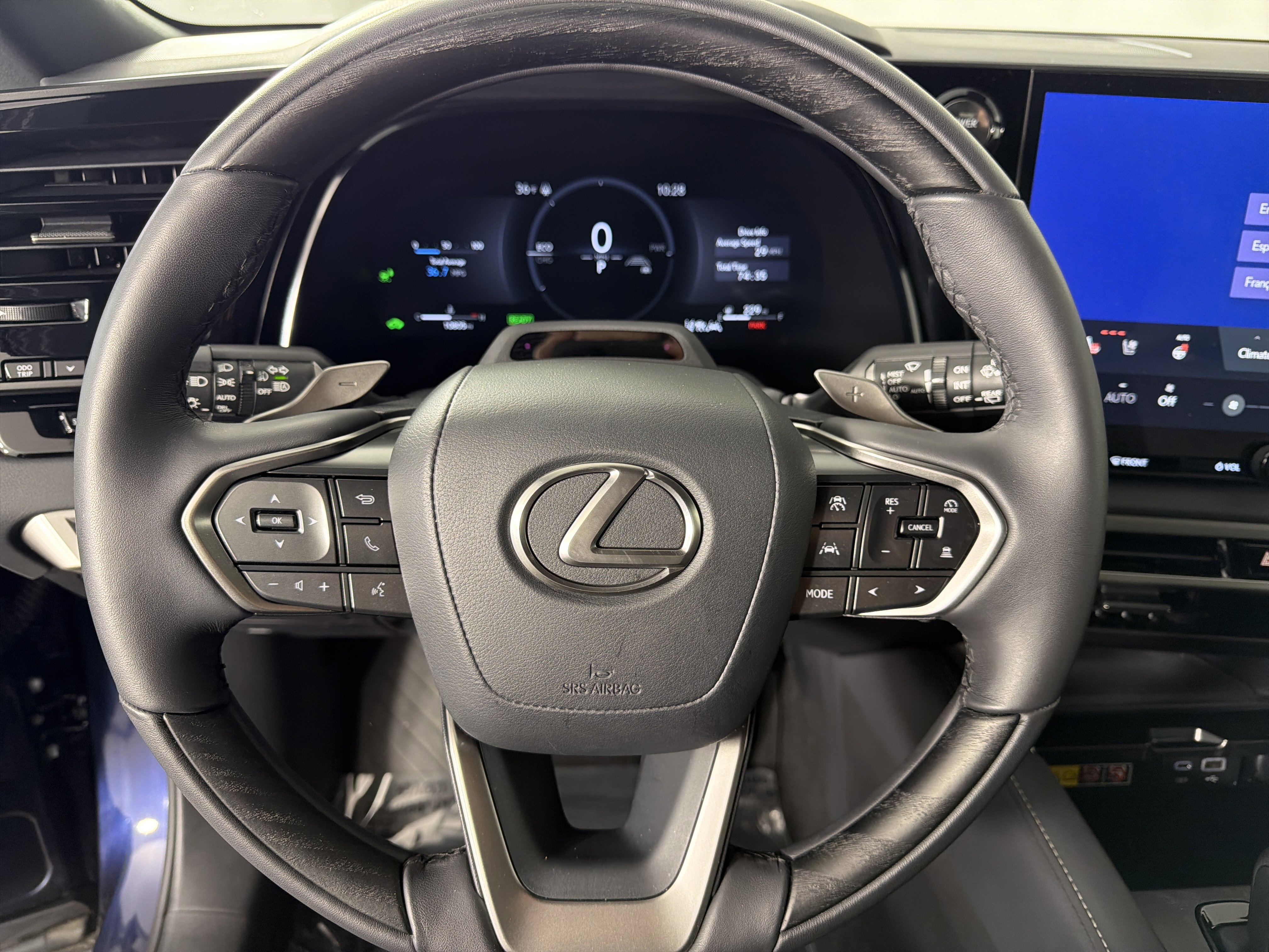 Used 2025 Lexus RX 350h w/ Convenience Package image 10