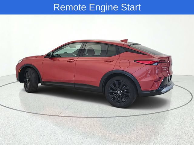 Used 2024 Buick Envista Sport Touring w/ Convenience I Package FWD image 3