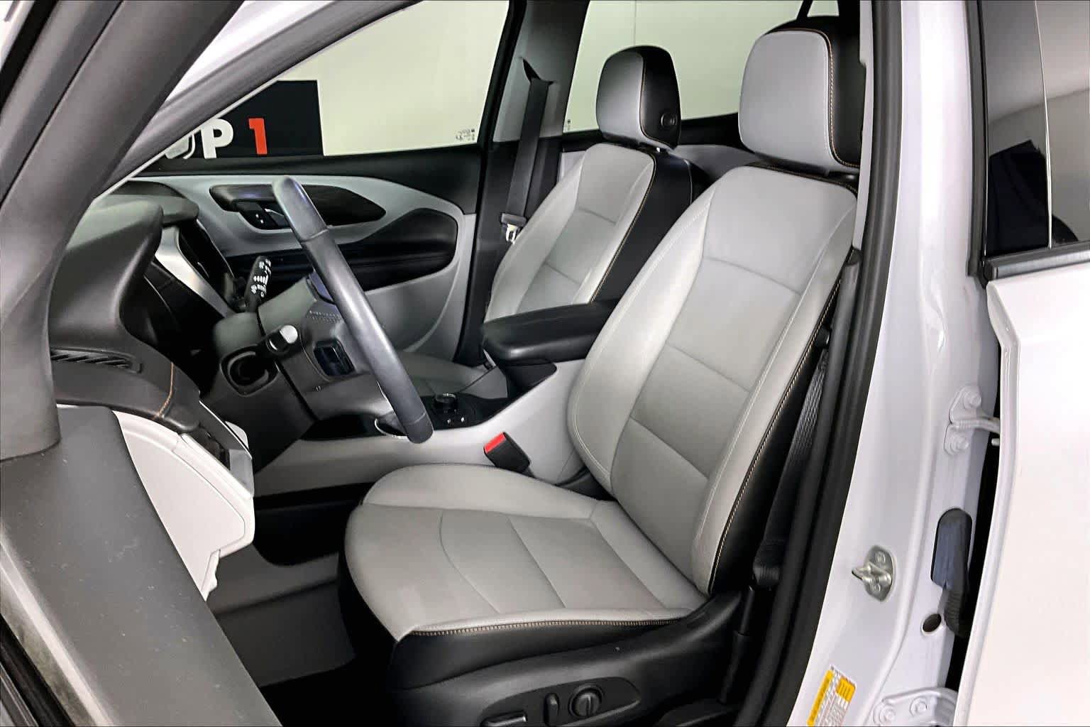 Used 2021 GMC Terrain SLT FWD image 8