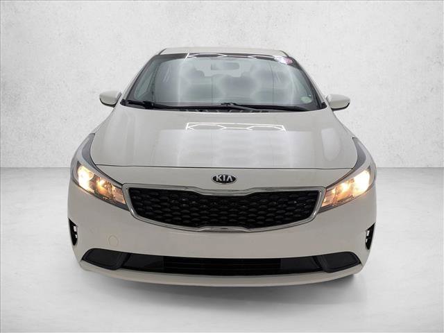 Used 2018 Kia Forte LX image 2