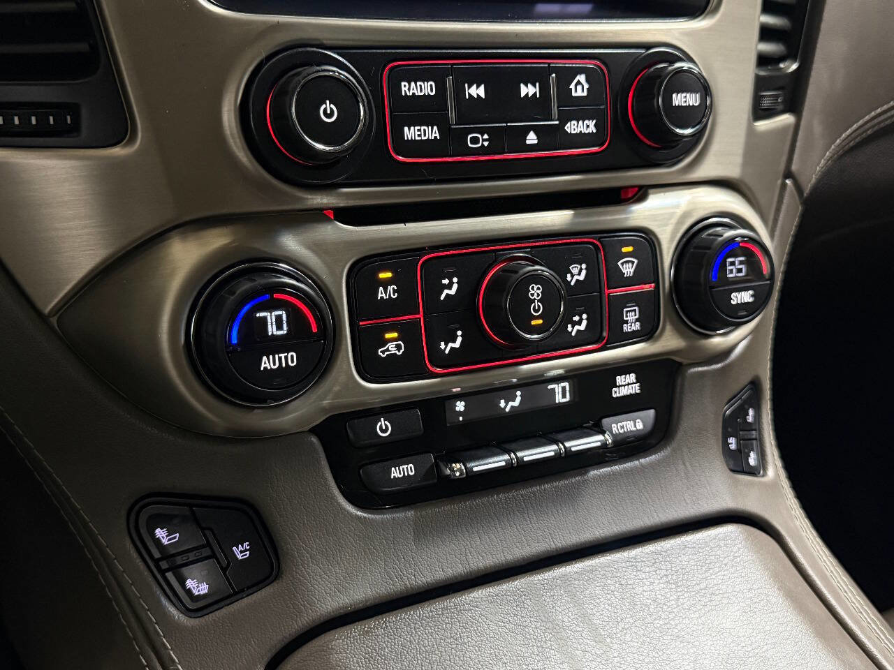 Used 2016 GMC Yukon Denali w/ Open Road Package AWD/4WD image 62