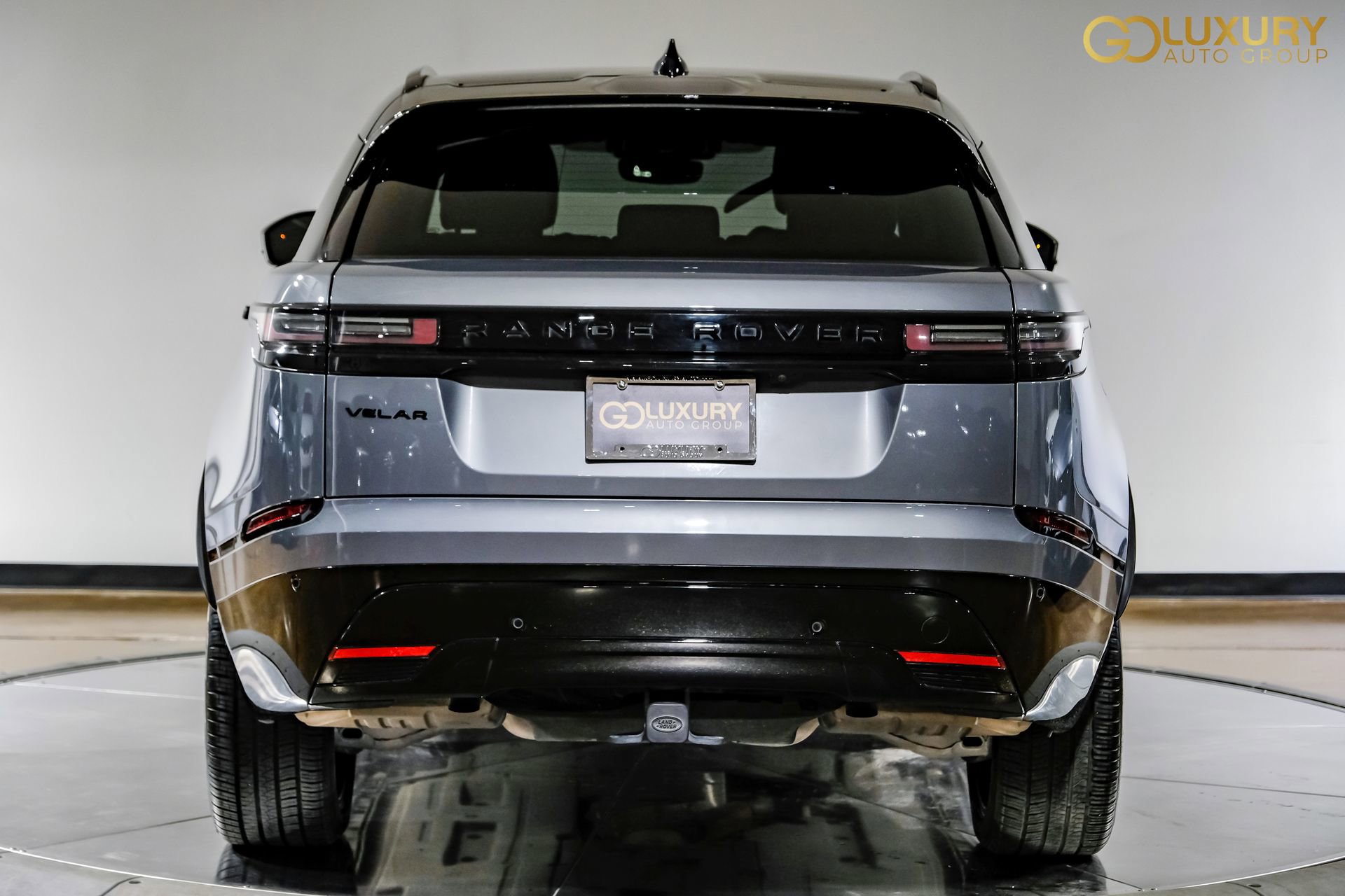 Used 2024 Land Rover Range Rover Velar Dynamic SE image 11