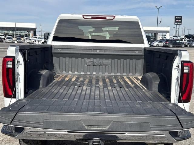 Used 2025 GMC Sierra 2500 SLT AWD/4WD image 9
