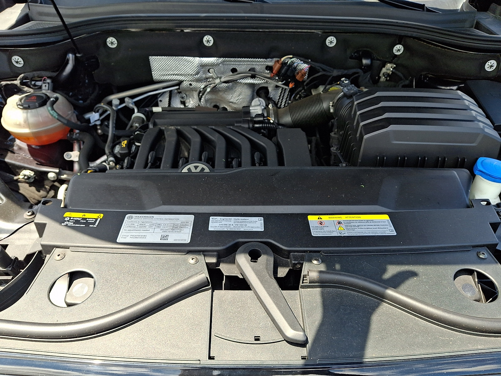 Certified 2023 Volkswagen Atlas SEL R-Line AWD/4WD image 30