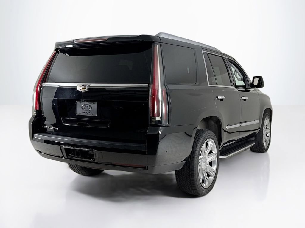 Used 2019 Cadillac Escalade Luxury image 5