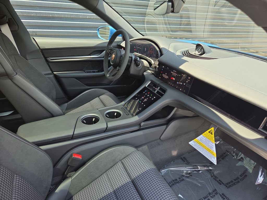New 2026 Porsche Taycan AWD/4WD image 18