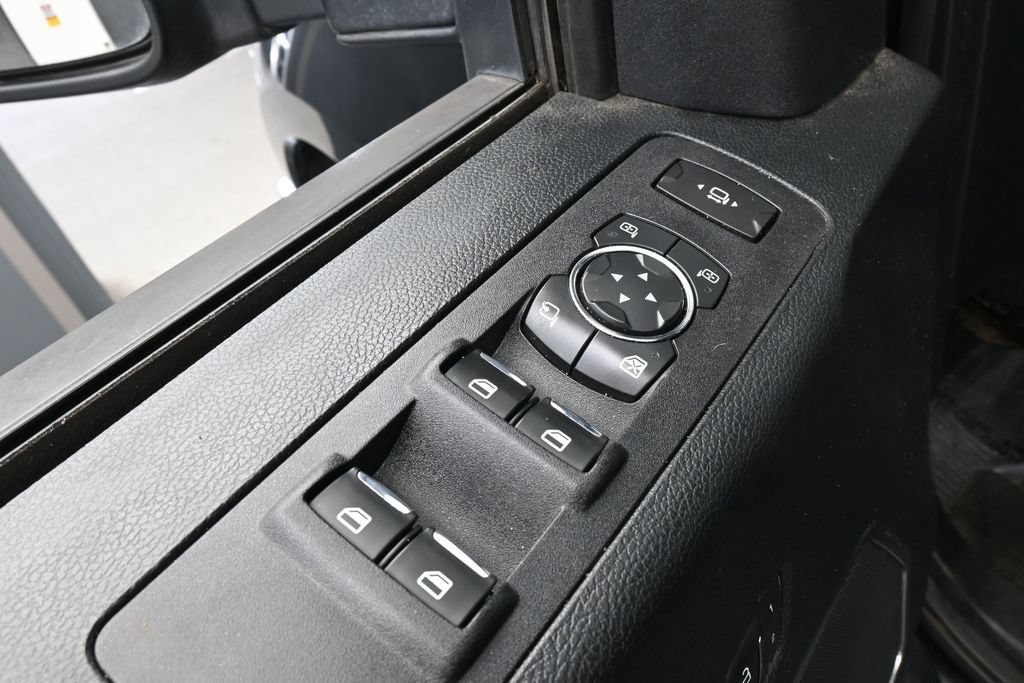 Used 2019 Ford F250 Lariat w/ Chrome Package AWD/4WD image 15