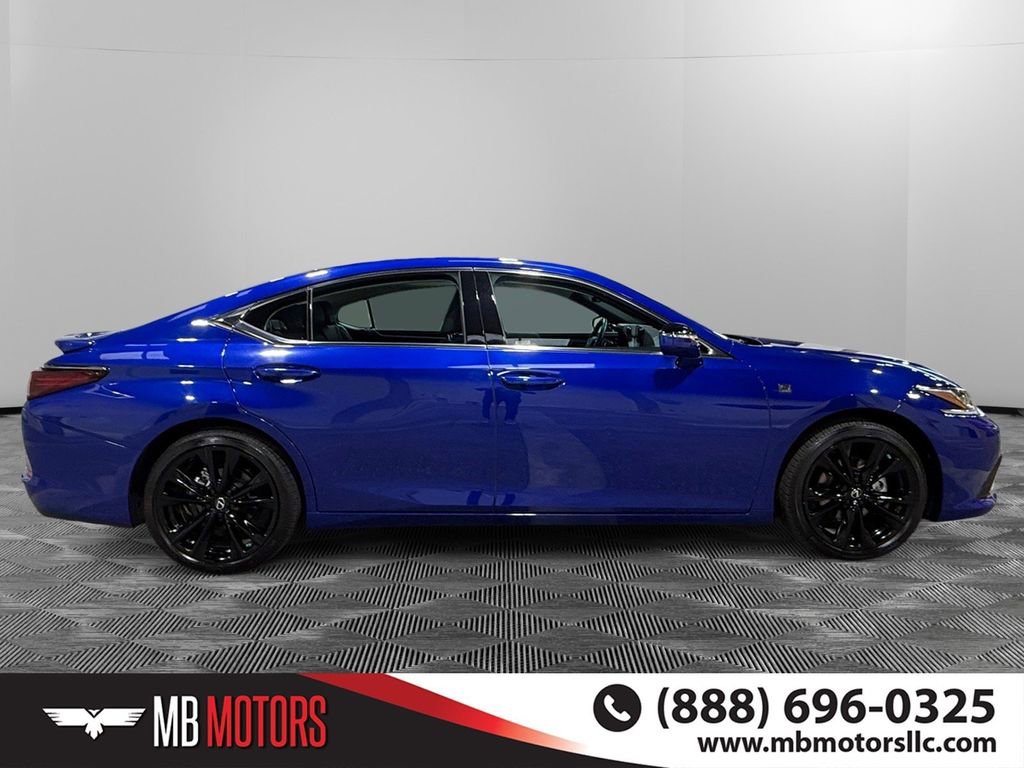 Used 2023 Lexus ES 350 w/ Premium Package image 2