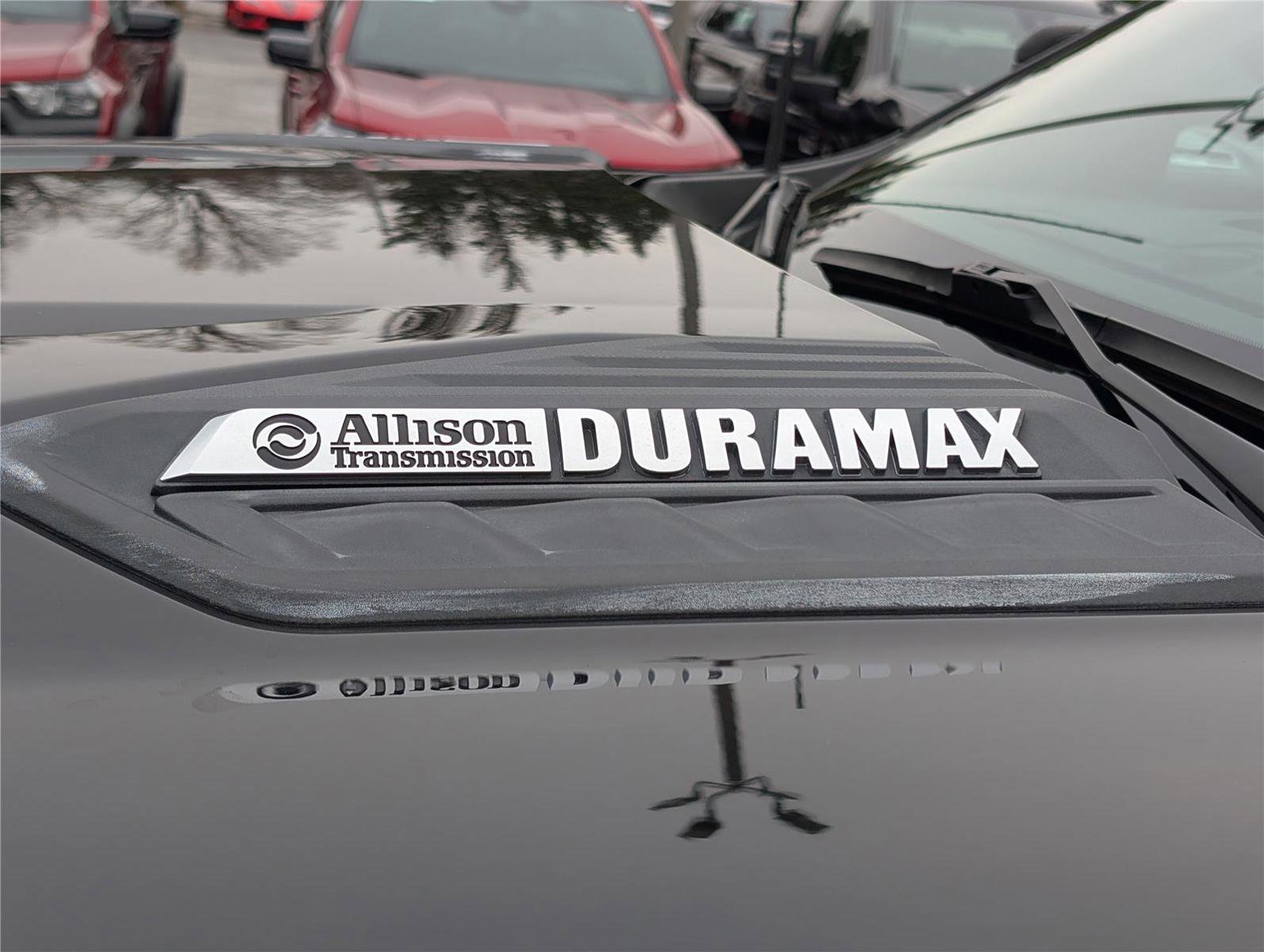 Used 2022 Chevrolet Silverado 2500 Custom w/ Custom Value Package image 10