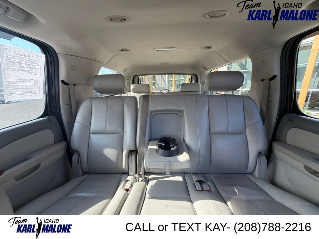 Used 2008 Chevrolet Suburban LT w/ LT Preferred Equipment Group AWD/4WD image 11