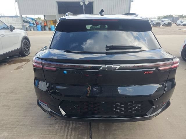 Used 2024 Chevrolet Equinox EV RS FWD image 6