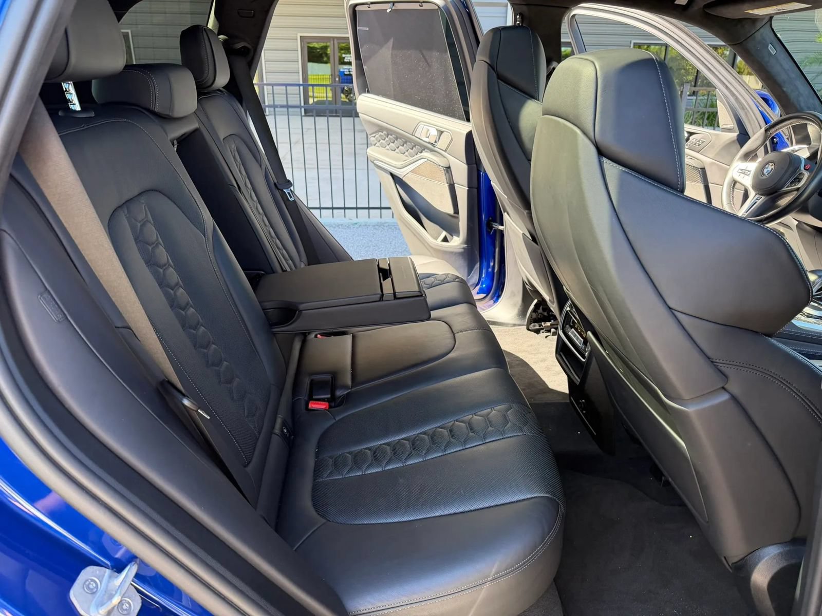 Used 2021 BMW X5 M AWD/4WD image 15
