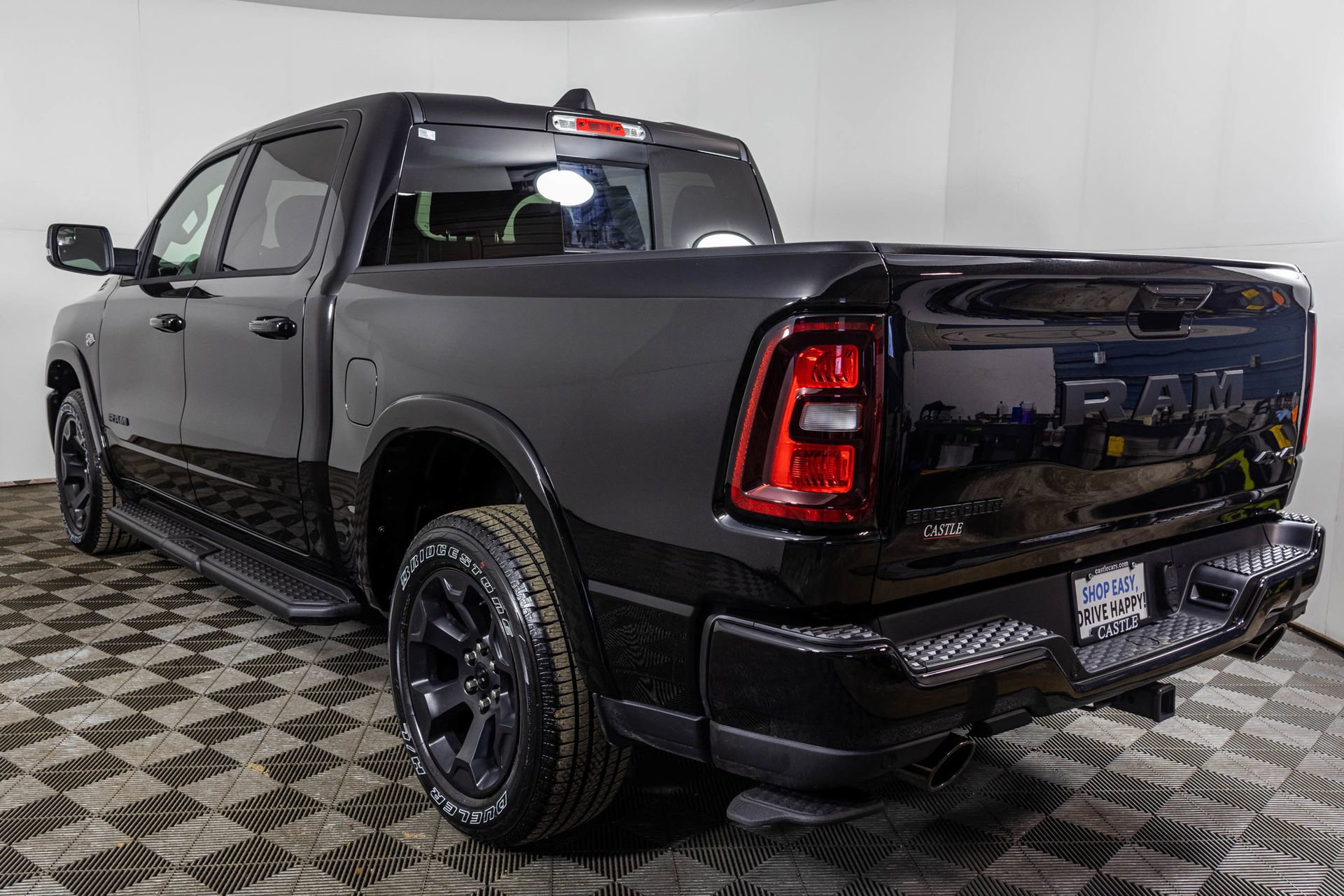 New 2026 RAM 1500 4x4 Crew Cab image 20