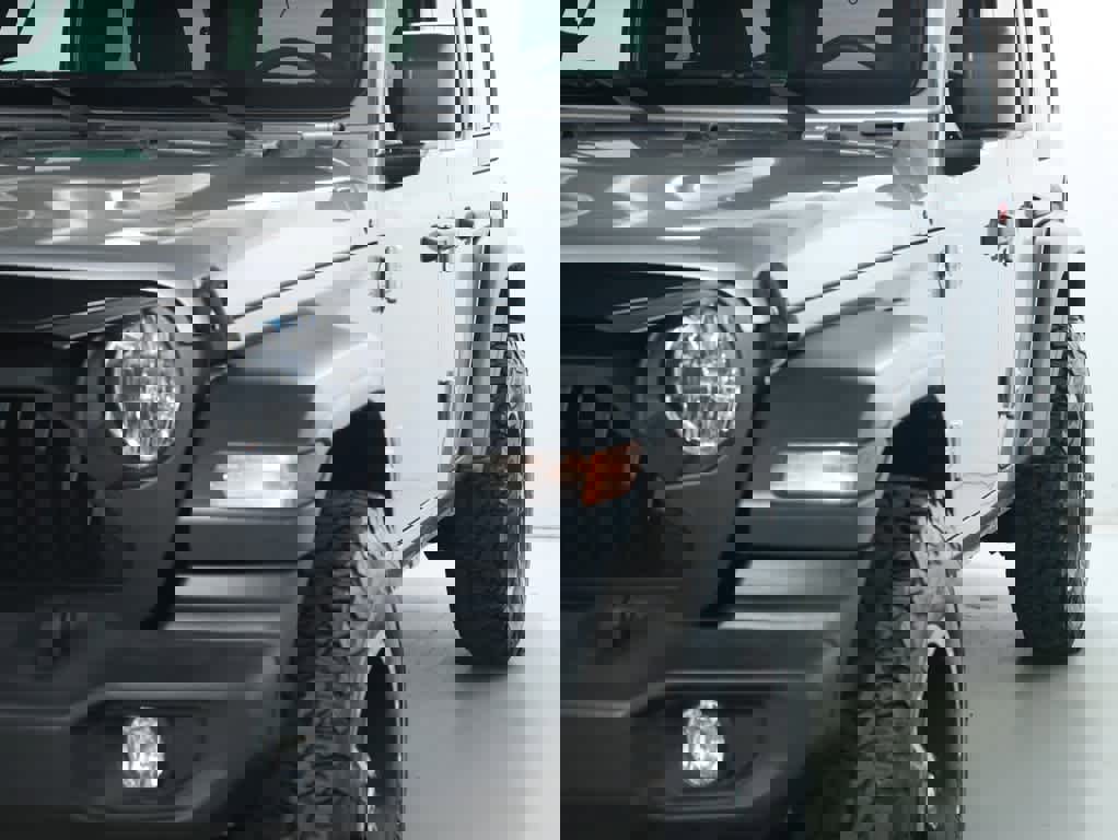 Used 2018 Jeep Wrangler Unlimited Sport S image 4